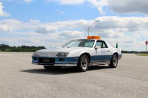 Chevrolet Camaro Z28 T-Top Indy 500 Pace Car 1982 года